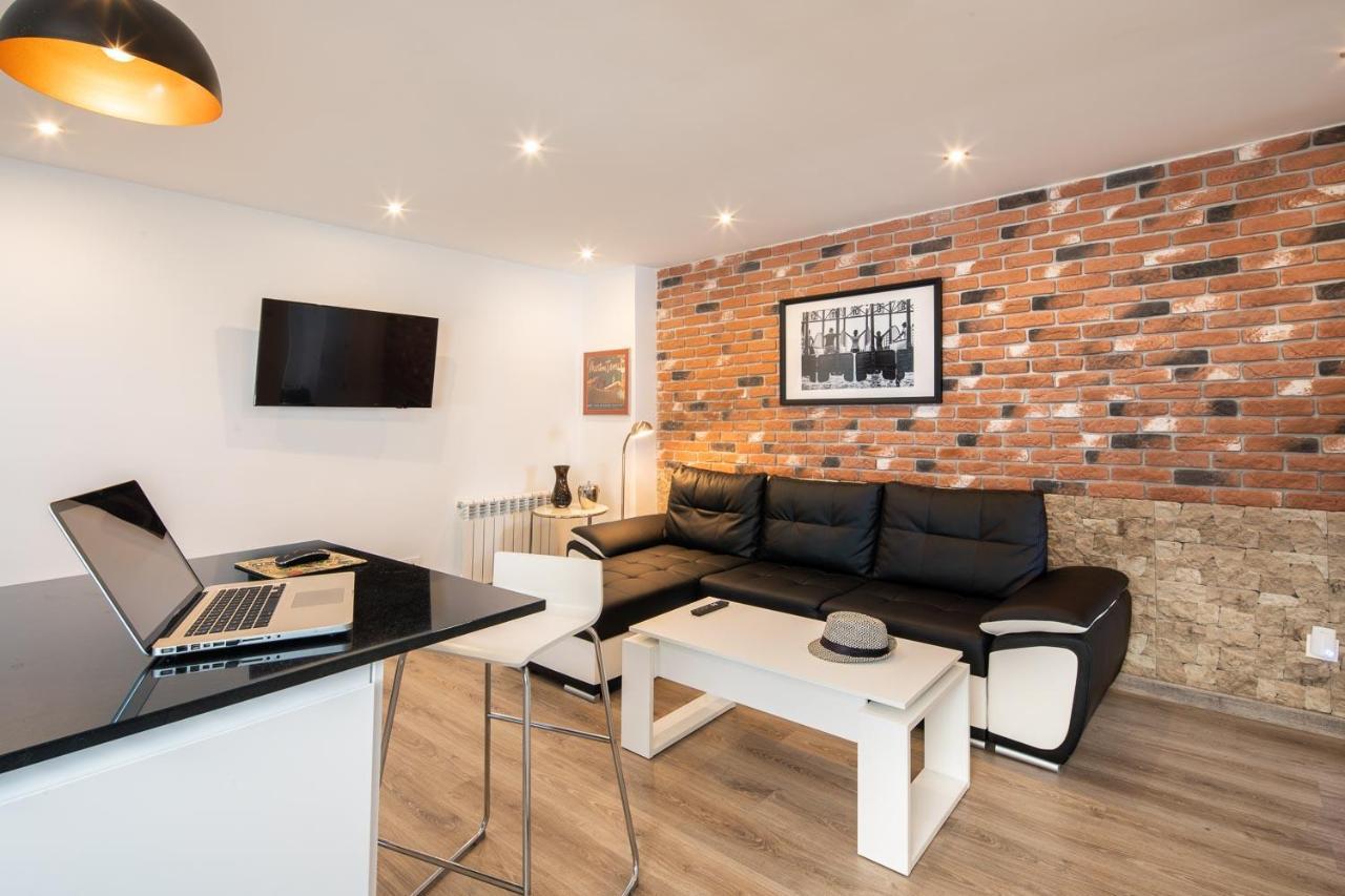 4 Estaciones - Tu Hogar En El Corazon De Oviedo Apartment Bagian luar foto